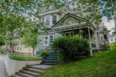 97 College Ave #7