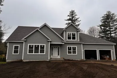 5 Colony Drive 1