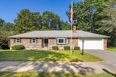 284 Oak Hill Circle 1