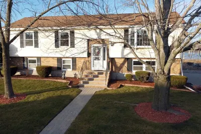 10 Rice Ave 1