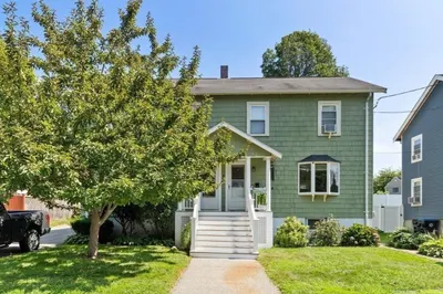 7 Lawrence St #B 1
