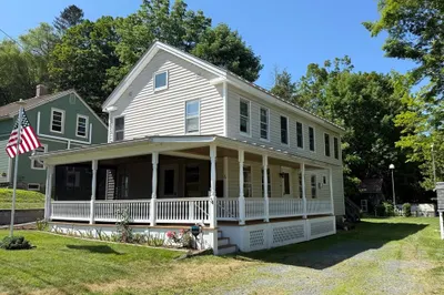 34 Green St