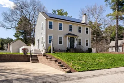 53 Mansfield St