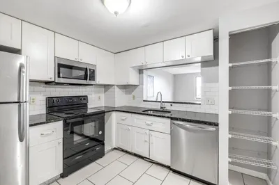 30 Daniels St #608 1