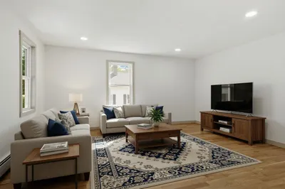 25 Main St 1