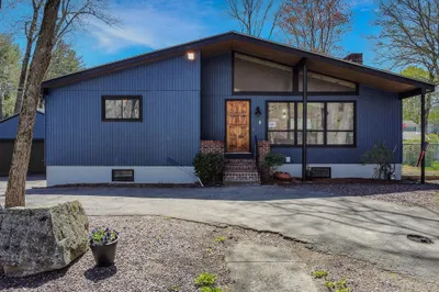 40 Pinedale Ave