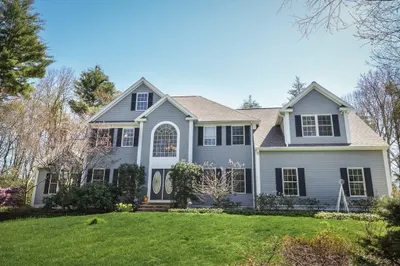 27 Estabrook Lane