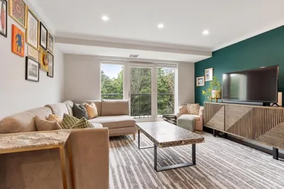 1 Watermill Pl #425 1