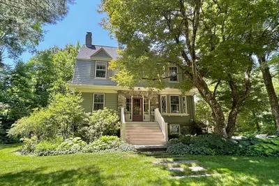 95 Glendale Rd 1
