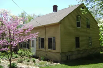 56 Hydeville Rd #1