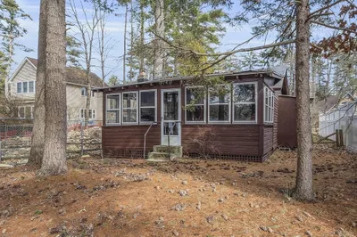 71 Packard Rd