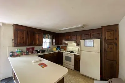 46 Pond Circle 1