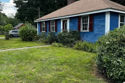 3 Pine Rd