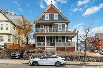 1097 Broadway 1