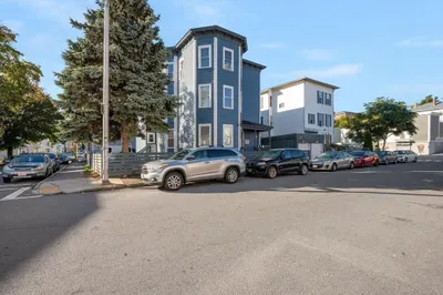 25 Jaques Ave 1