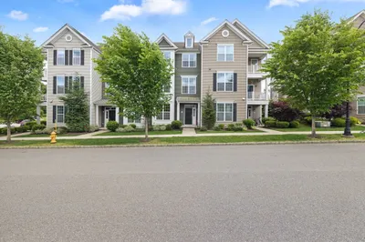 63 Townsend Blvd #63 1