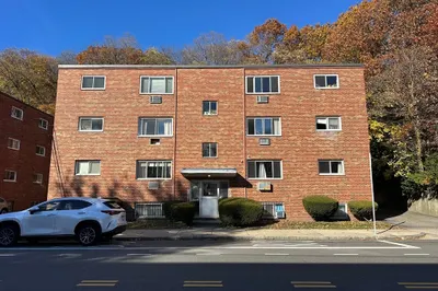 357 Faneuil St #12