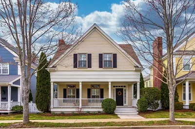 4 Maple Street #4 1