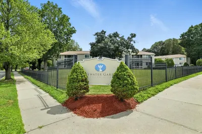 40 Saint Kolbe Dr #D