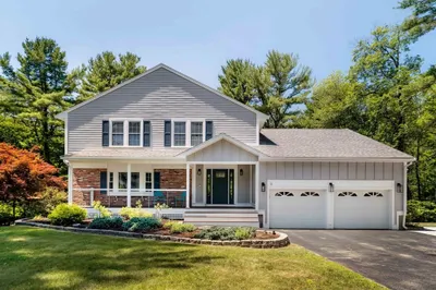 9 Waverly Drive 1