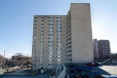 1025 Hancock St #8C 1