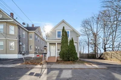14 Sargent Ave