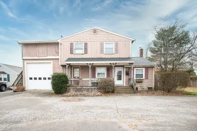 76 Foundry St
