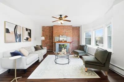 8 Humboldt Ave #2
