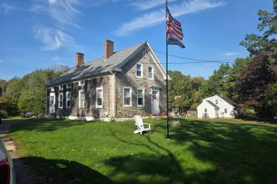 434 Hixville Rd 1