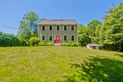 53 Porter St 1