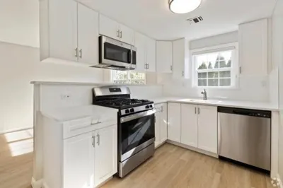 200 Bedford Rd #14D 1