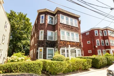 18 Ronan St 1