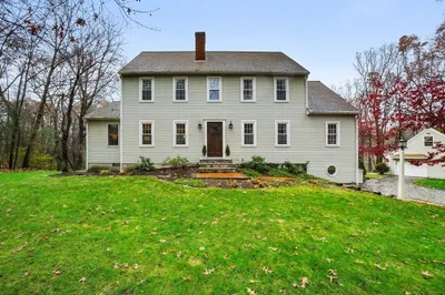 151 Chipper Hill Rd 1