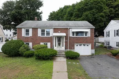 103 Running Brook Rd 1