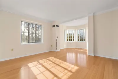 20 Chapel St #B908 1
