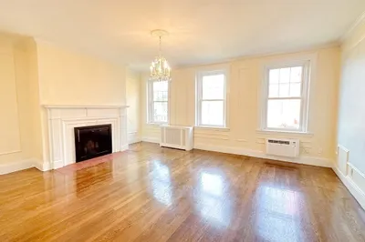 311 Tappan St #5