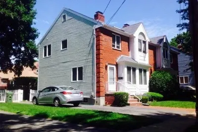 10 Cozy St #10 1