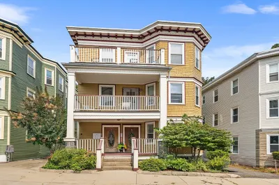 126 King St #1 1