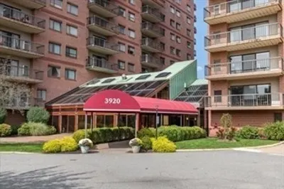 3920 Mystic Valley Pkwy #613 1