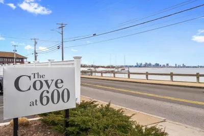 600 Shirley St #15