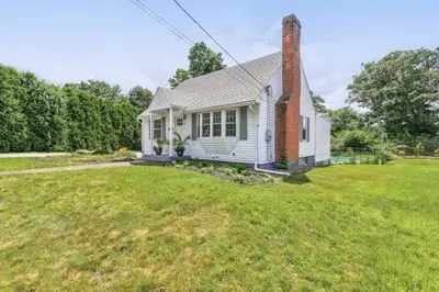 88 Boston Ave 1