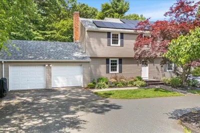 16 Fawn Cir 1
