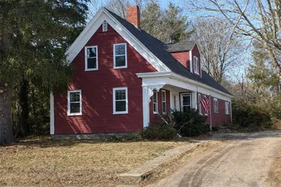 354 Webster St 1