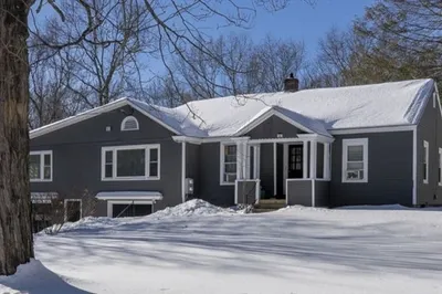 52 Canada Hill Rd 1