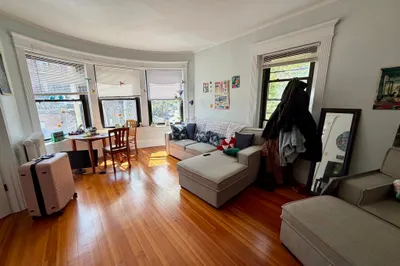 5 Winchester St #202 1