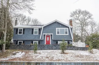 10 Observatory Ln