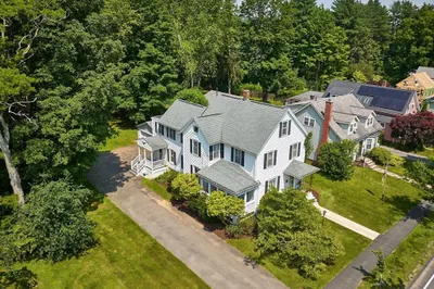 154 North Maple Street 1