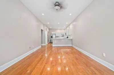 662 East 7th St #1
