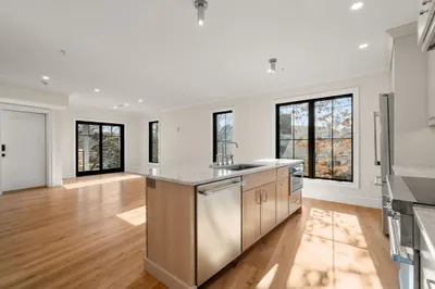 34 Vinton Street #1 1