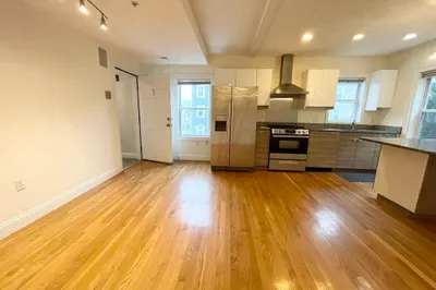 128 Hillside Street #1 1
